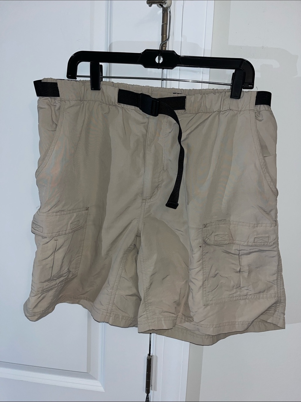 Nylon 7 1/2” Royal Robbins cargo slant back pockets trail shorts XL men’s